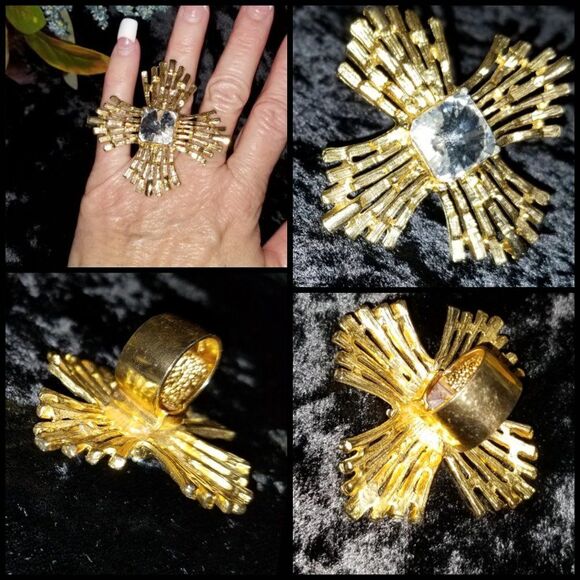 Large Cross Ring Statement Ring SZ 6.5-7 - Picture 1 of 5